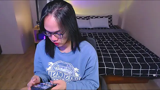 Snapshot of Ur_temptress_sam chatting on 18, 1, 2025 Ur temptress sam online show from 18, 1, 2025