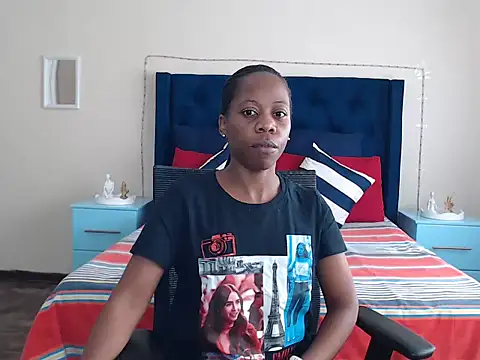 QUEENMANDYY online show from 24, 3, 2026