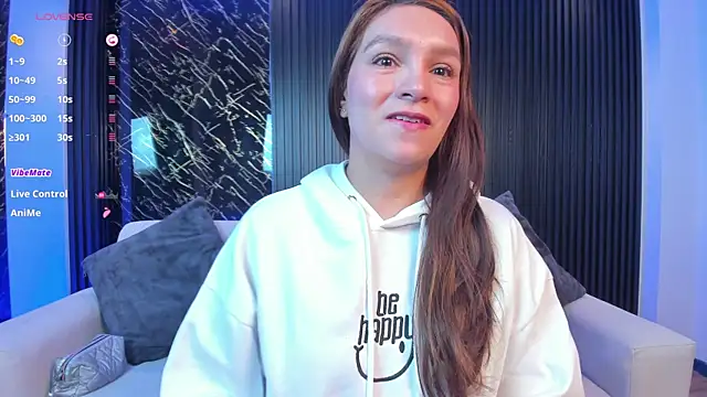 miataylorr1 online show from 10, 1, 2025