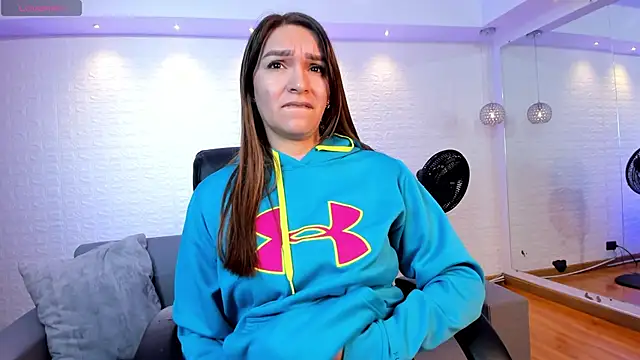 miataylorr1 online show from 30, 11, 2025