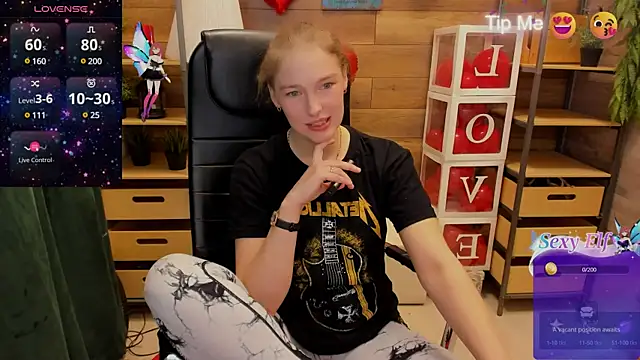 Snapshot of _fiona_Love chatting on 15, 3, 2025 fiona Love online show from 15, 3, 2025