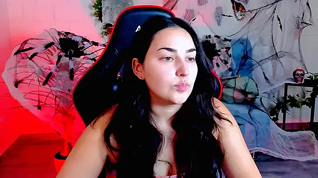 Snapshot of CeceliaJohnson chatting on 30, 10, 2025 CeceliaJohnson online show from 30, 10, 2025