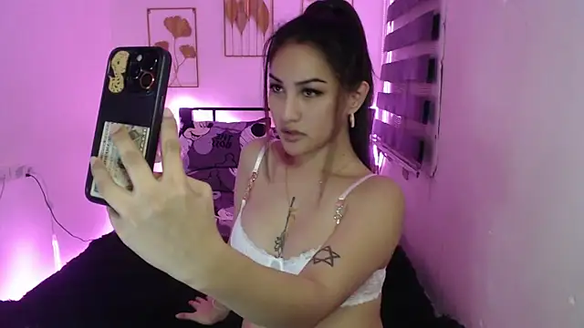 Snapshot of TS_QueenMistress chatting on 12, 2, 2025 TS QueenMistress online show from 12, 2, 2025