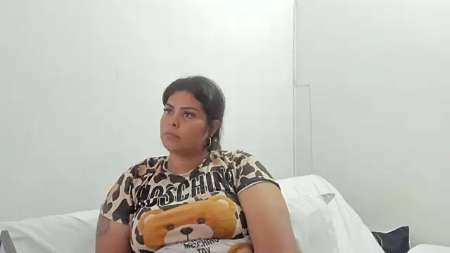 kathefoxx online show from 2, 10, 2025