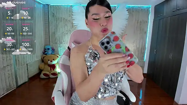 floryn susana online show from 31, 12, 2024