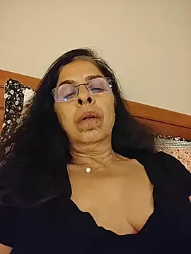 Susannemilf online show from 12, 11, 2025