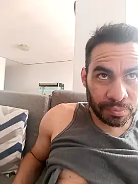 javiermarval83 online show from 30, 1, 2025