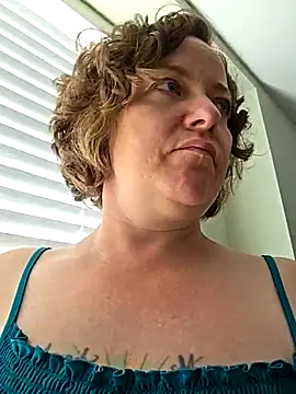 julimonroe online show from 11, 5, 2026