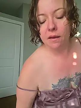 julimonroe online show from 16, 5, 2026