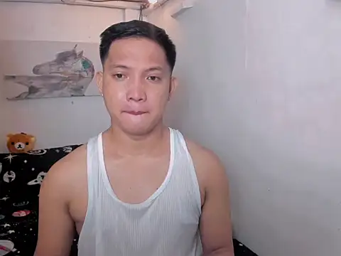 xSebastian19 online show from 8, 5, 2026