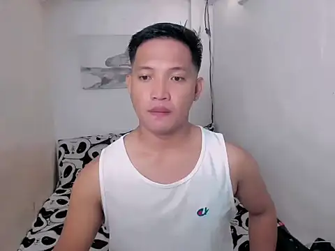 xSebastian19 online show from 10, 7, 2026