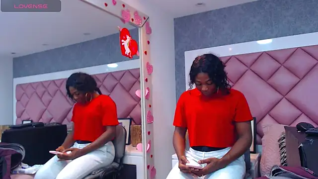 DanielaDuff online show from 25, 10, 2025