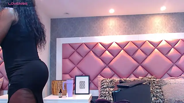 DanielaDuff online show from 19, 11, 2025