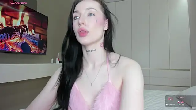 Snapshot of JenniferQueen11 chatting on 23, 4, 2026 JenniferQueen11 online show from 23, 4, 2026
