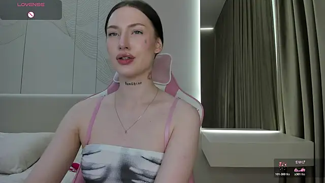Snapshot of JenniferQueen11 chatting on 21, 5, 2026 JenniferQueen11 online show from 21, 5, 2026