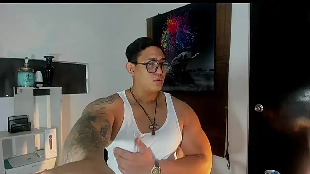 Snapshot of Colton_Massif chatting on 25, 1, 2025 Colton Massif online show from 25, 1, 2025