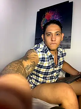 Snapshot of Colton_Massif chatting on 18, 9, 2025 Colton Massif online show from 18, 9, 2025