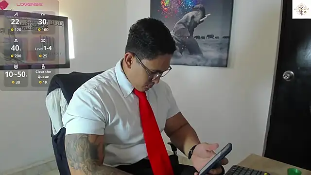Snapshot of Colton_Massif chatting on 21, 10, 2025 Colton Massif online show from 21, 10, 2025