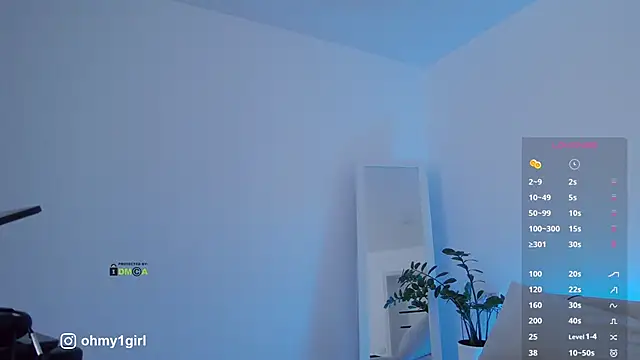 Snapshot of Fallinlove1 chatting on 9, 11, 2025 Fallinlove1 online show from 9, 11, 2025