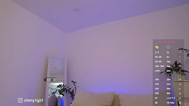 Snapshot of Fallinlove1 chatting on 6, 1, 2026 Fallinlove1 online show from 6, 1, 2026