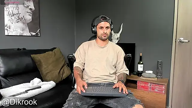 Davevilboy online show from 4, 2, 2025