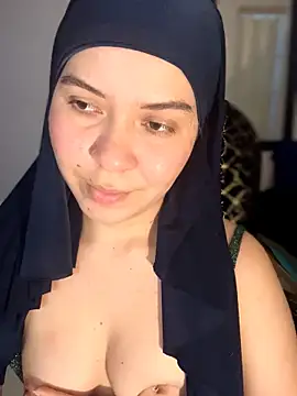 MatchedEyebrow online show from 25, 3, 2026