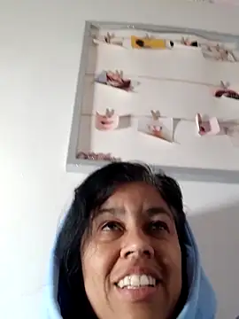 Molly newman6 online show from 16, 3, 2025