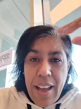 Molly newman6 online show from 4, 2, 2026