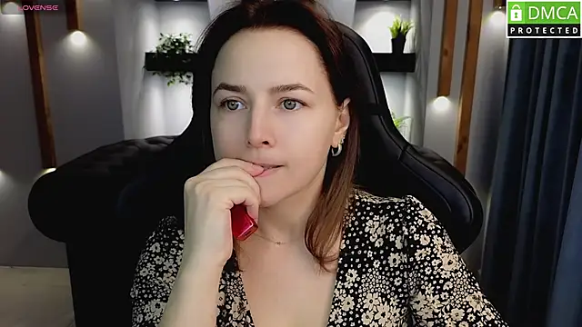 Mira Mermayd online show from 6, 3, 2025