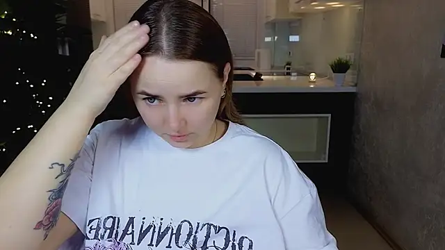 Mira Mermayd online show from 8, 2, 2026