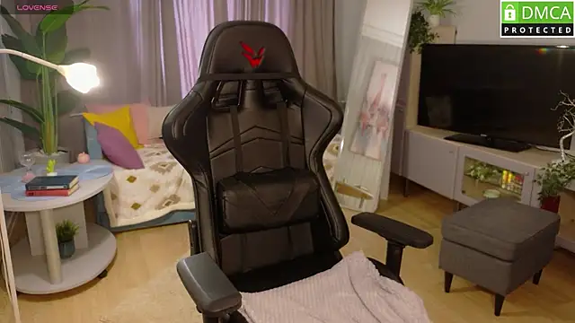 Snapshot of Mira_Mermayd chatting on 17, 5, 2026 Mira Mermayd online show from 17, 5, 2026