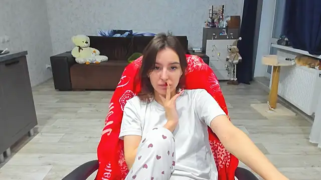 Snapshot of c_arina_x chatting on 16, 12, 2024 c arina x online show from 16, 12, 2024