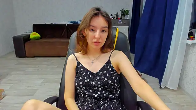 Snapshot of c_arina_x chatting on 3, 2, 2025 c arina x online show from 3, 2, 2025