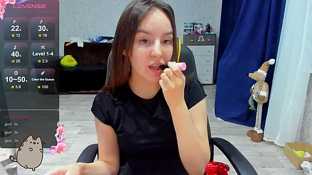 Snapshot of c_arina_x chatting on 1, 3, 2025 c arina x online show from 1, 3, 2025