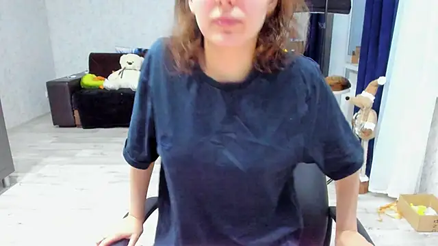 Snapshot of c_arina_x chatting on 2, 3, 2025 c arina x online show from 2, 3, 2025