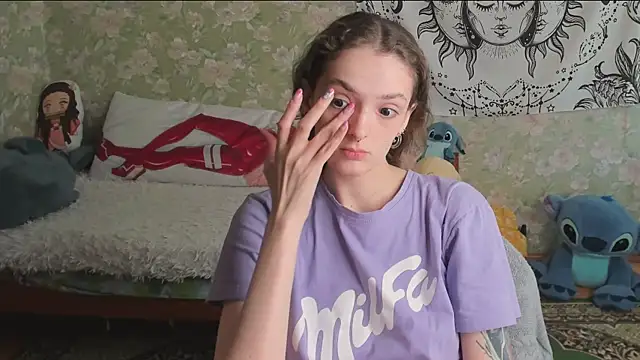 Cutie Adelia online show from 28, 5, 2026