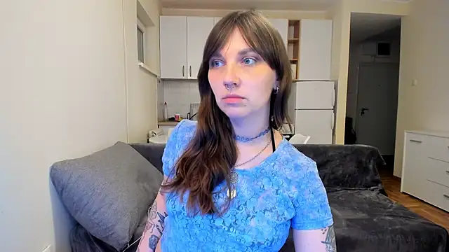 StacyTigerr online show from 3, 2, 2025