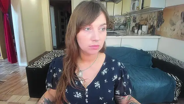 StacyTigerr online show from 9, 7, 2026