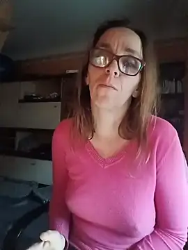 Dettybitch40 online show from 2, 12, 2025