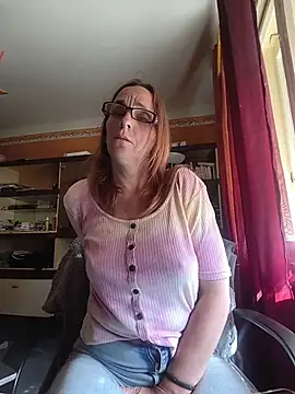 Dettybitch40 online show from 11, 5, 2026