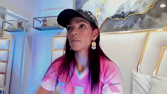 HannaPetit online show from 14, 2, 2026