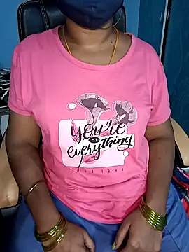 Snapshot of Tamil-hotwife chatting on 23, 1, 2025 Tamil-hotwife online show from 23, 1, 2025