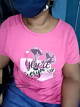 Snapshot of Tamil-hotwife chatting on 24, 1, 2025 Tamil-hotwife online show from 24, 1, 2025