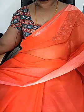 Snapshot of Tamil-hotwife chatting on 7, 3, 2025 Tamil-hotwife online show from 7, 3, 2025