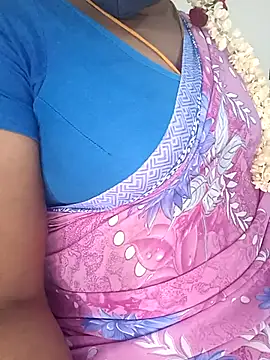 Snapshot of Tamil-hotwife chatting on 8, 3, 2025 Tamil-hotwife online show from 8, 3, 2025
