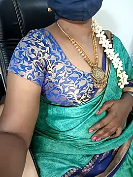 Snapshot of Tamil-hotwife chatting on 13, 3, 2025 Tamil-hotwife online show from 13, 3, 2025