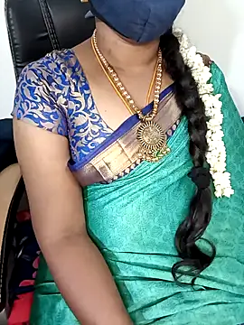 Snapshot of Tamil-hotwife chatting on 13, 3, 2025 Tamil-hotwife online show from 13, 3, 2025