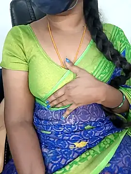 Snapshot of Tamil-hotwife chatting on 18, 3, 2025 Tamil-hotwife online show from 18, 3, 2025