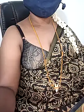 Snapshot of Tamil-hotwife chatting on 20, 3, 2025 Tamil-hotwife online show from 20, 3, 2025