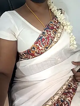 Snapshot of Tamil-hotwife chatting on 14, 9, 2025 Tamil-hotwife online show from 14, 9, 2025